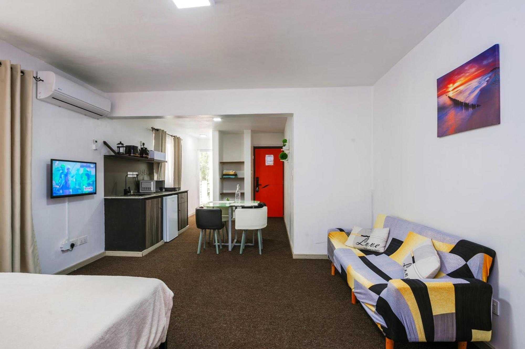 C-View Apartments Flic-en-Flacq エクステリア 写真
