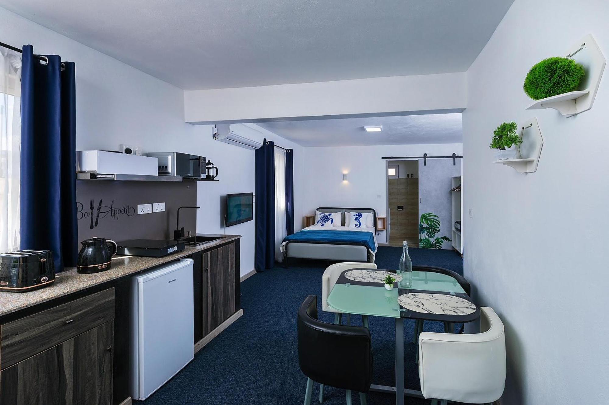C-View Apartments Flic-en-Flacq エクステリア 写真