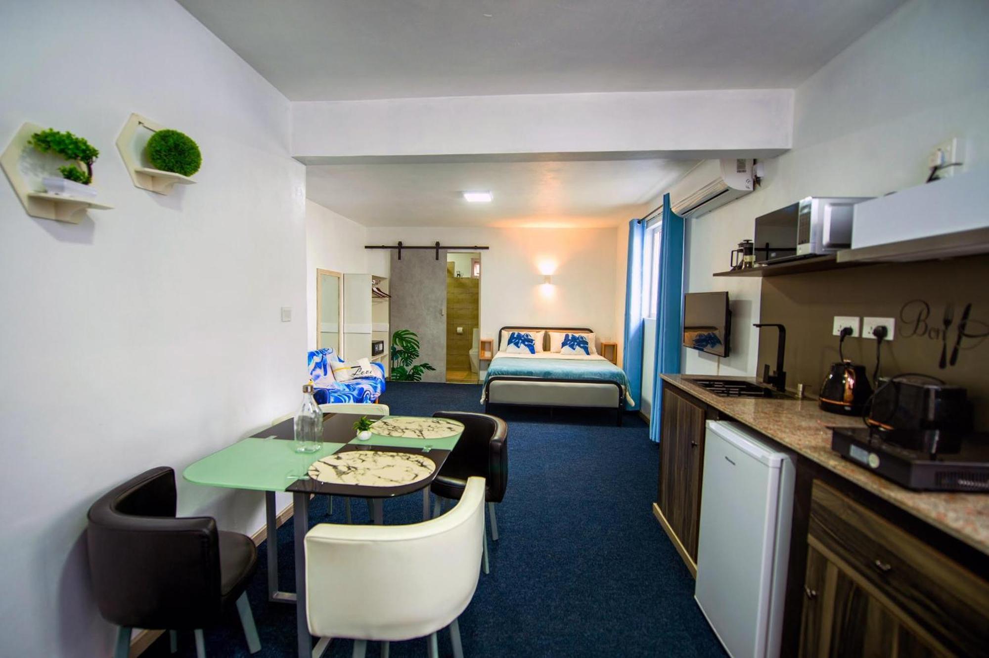C-View Apartments Flic-en-Flacq エクステリア 写真